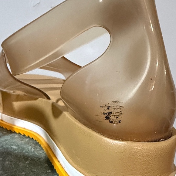 Melissa Stylish Tan Platform Sandals - Picture 5 of 10